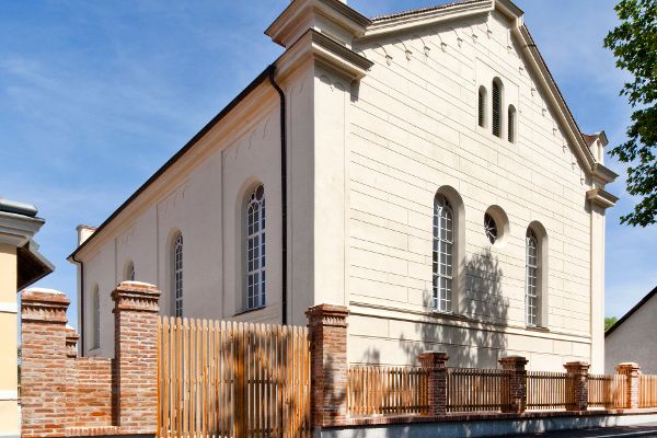 Außenansicht der ehemaligen Synagoge in Kobersdorf