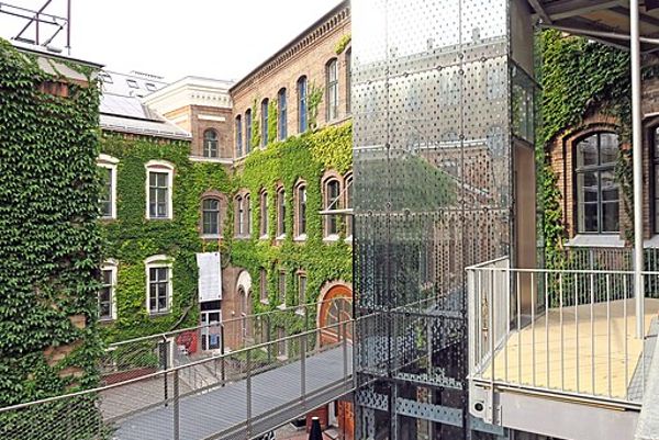 Wien, WUK, Innenfassade