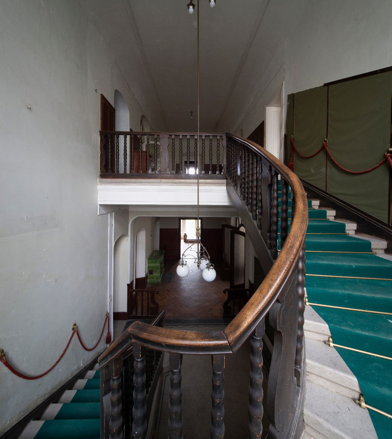 Stiegenaufgang in der Villa Mautner-Jäger