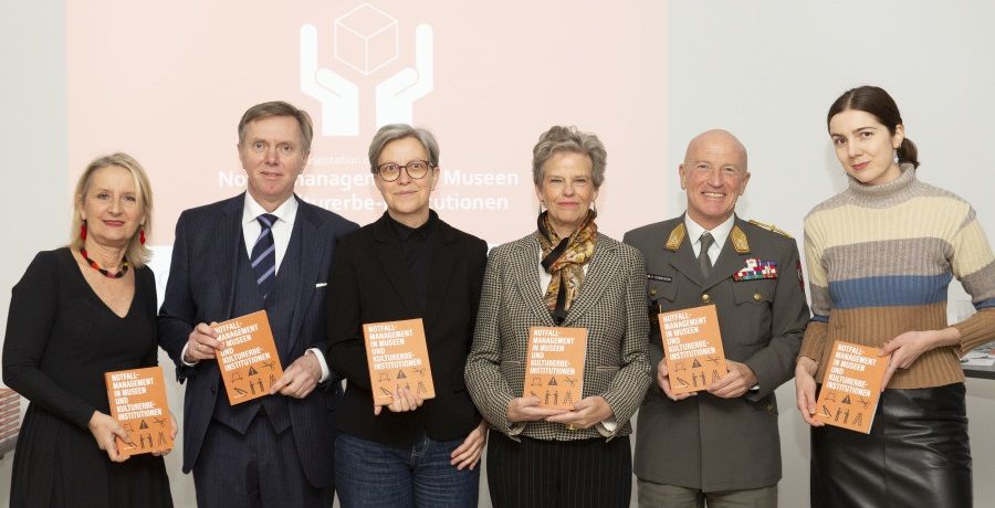 Gruppenfoto, Präsentation "Notfallmanagement in Museen"