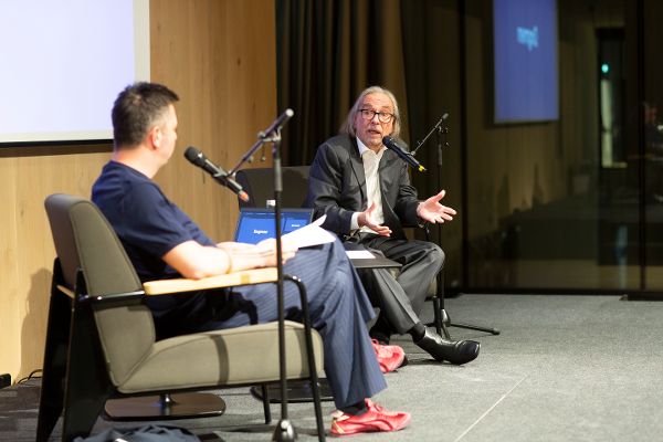 Architekturjournalist Wojciech Czaja im Gespräch mit Friedrich Dahm