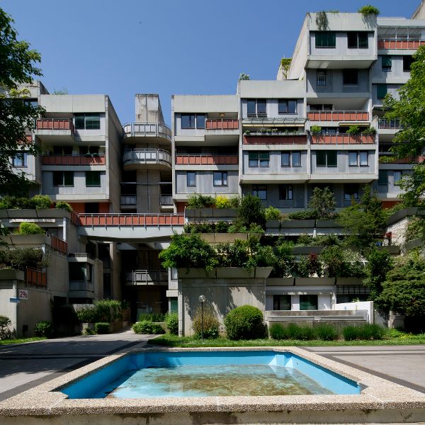 Außenansicht der Terrassenhaussiedlung in Graz