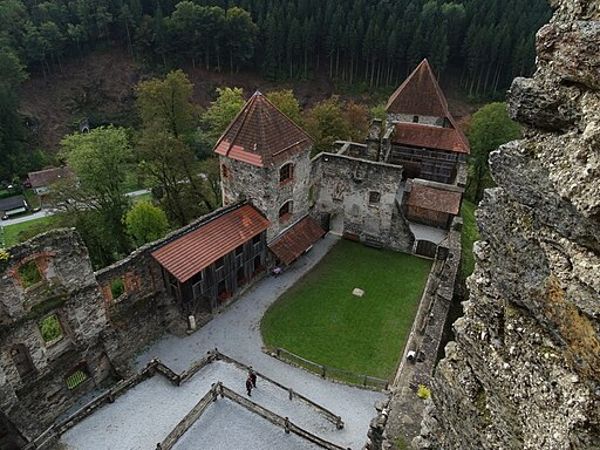 Steiermark, Voitsberg, Burg Krems, Blick vom Bergfried