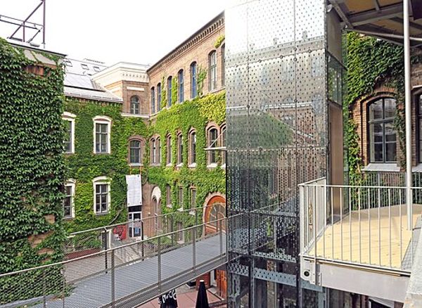 Wien, WUK, Innenfassade