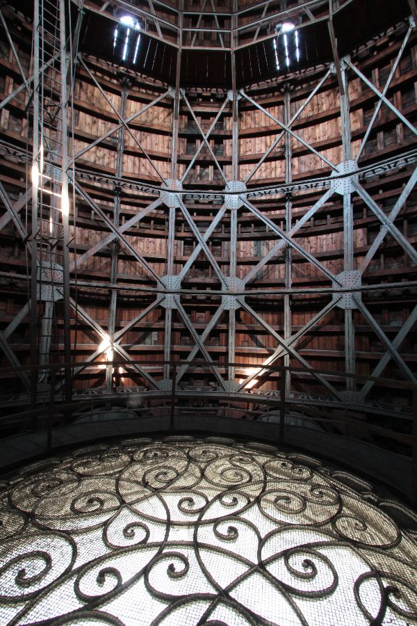 Blick in das Innere der Michaelerkuppel der Wiener Hofburg, Eisenkonstruktion