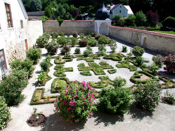 Kaisergarten in der Kartause Mauerbach